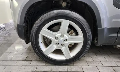Land Rover Defender 2020, 94698 км, за 31225.63 USD