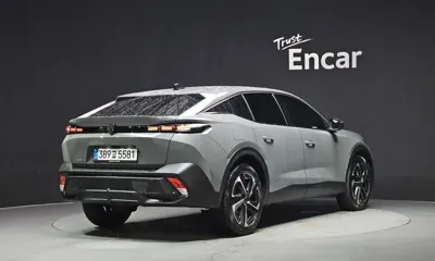 Peugeot 408 2024, 10785 км, за 28951.16 USD