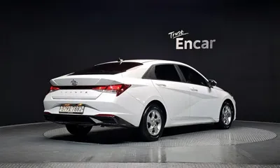 Hyundai Avante 2021, 12414 км, за 13178.8 USD