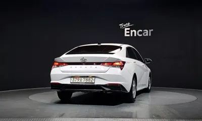 Hyundai Avante 2021, 12414 км, за 13178.8 USD