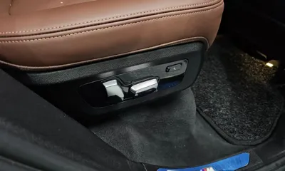 BMW X5 2023, 53966 км, за 45949.85 USD - фото 20