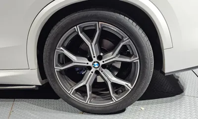 BMW X5 2023, 53966 км, за 45949.85 USD - фото 21