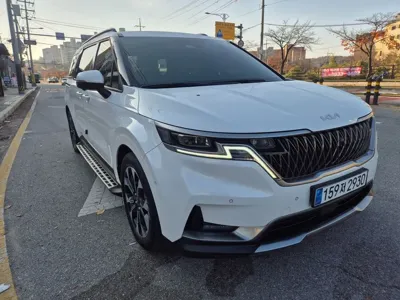 Kia Canival · 2023 год