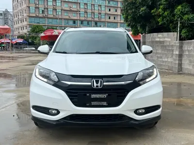 Honda Vezel 2014, 70000 км, за 5856.27 USD