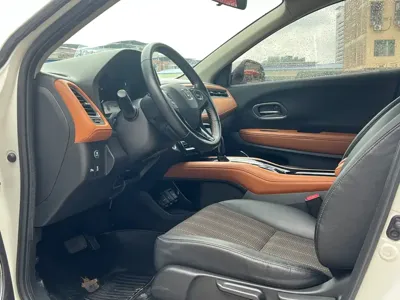 Honda Vezel 2014, 70000 км, за 5856.27 USD - фото 6