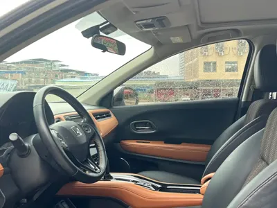 Honda Vezel 2014, 70000 км, за 5856.27 USD - фото 7