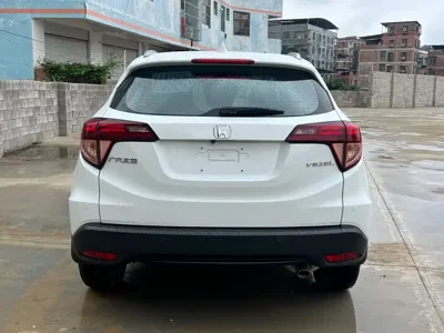 Honda Vezel 2014, 70000 км, за 5856.27 USD - фото 13
