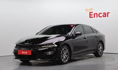 Kia K5 · 2023 год