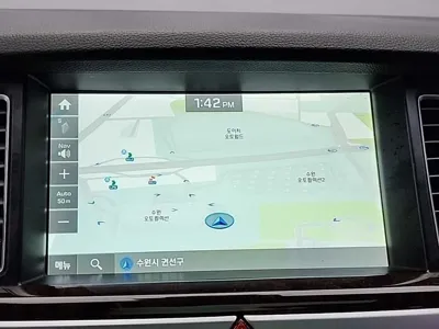 Hyundai Genesis 2016, 162784 км, за 5579.62 USD - фото 15