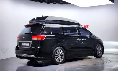 Kia Canival 2017, 161992 км, за 9051.87 USD