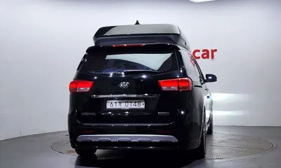 Kia Canival 2017, 161992 км, за 9051.87 USD