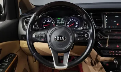Kia Canival 2017, 161992 км, за 9051.87 USD - фото 14