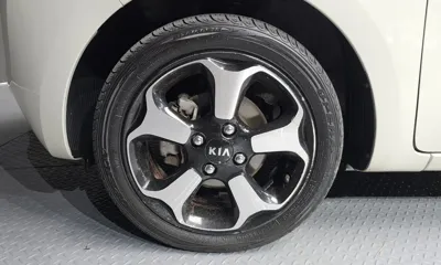 Kia Ray 2013, 153514 км, за 2974.62 USD