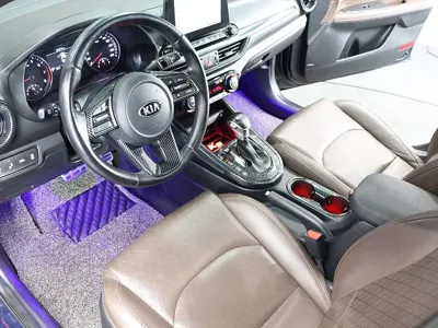 Kia K3 2019, 120514 км, за 7605.8 USD - фото 9