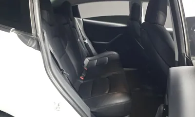 Tesla Model 3 2020, 98937 км, за 15960.92 USD - фото 11