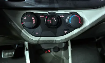 Kia Morning 2016, 96912 км, за 2371.99 USD - фото 14