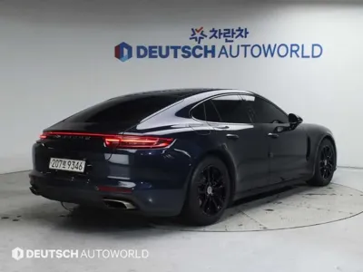 Porsche Panamera 2018, 150188 км, за 39083.01 USD