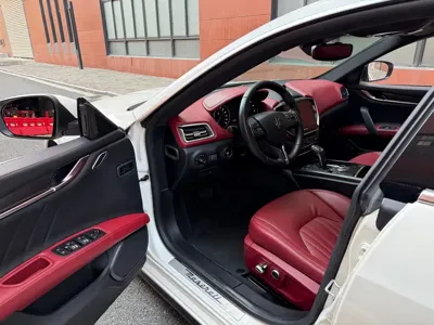 Maserati Ghibli 2021, 50000 км, за 36049.92 USD