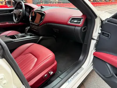 Maserati Ghibli 2021, 50000 км, за 36049.92 USD - фото 8