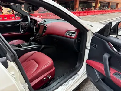 Maserati Ghibli 2021, 50000 км, за 36049.92 USD - фото 9
