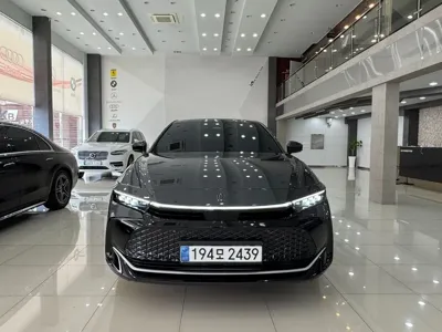 Toyota Crown 2024, 38192 км, за 26384.38 USD