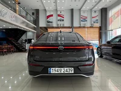 Toyota Crown 2024, 38192 км, за 26384.38 USD