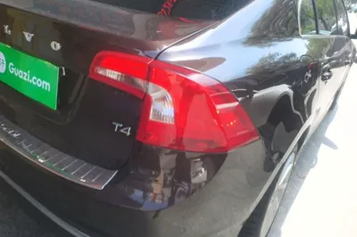 Volvo S60 2017, 56700 км, за 9336 USD
