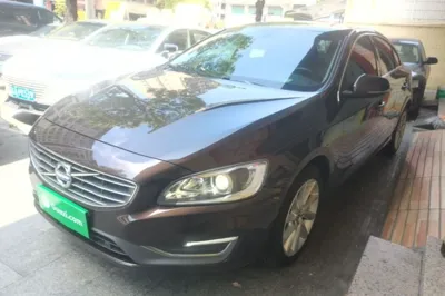 Volvo S60 · 2017 год