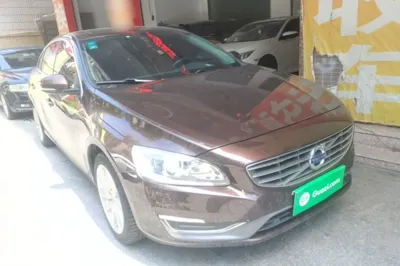 Volvo S60 2017, 56700 км, за 9336 USD