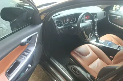 Volvo S60 2017, 56700 км, за 9336 USD - фото 23