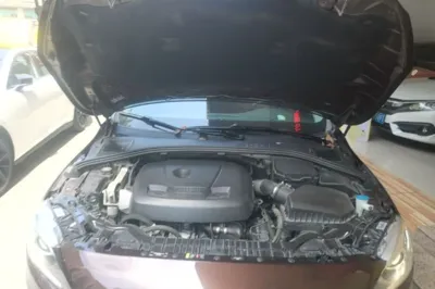 Volvo S60 2017, 56700 км, за 9336 USD - фото 30