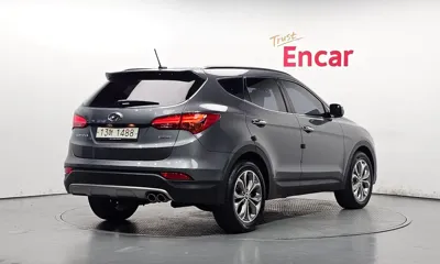 Hyundai Santafe 2013, 45994 км, за 8143.33 USD