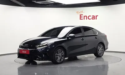 Kia K3 · 2023 год