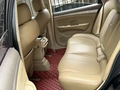 Nissan Sylphy 2015, 128000 км, за 2868.5 USD - фото 9