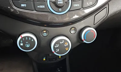 ChevroletGMDaewoo Spark 2014, 114069 км, за 2080.22 USD - фото 28