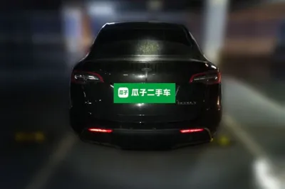 Tesla Model Y 2022, 62700 км, за 29918 USD