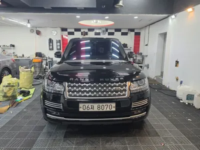 Land Rover Range Rover · 2017 год