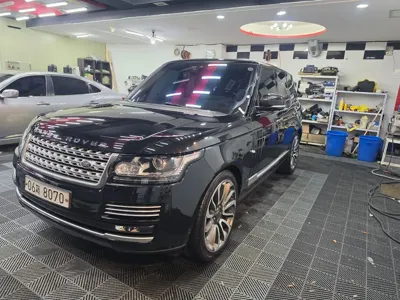 Land Rover Range Rover 2017, 191850 км, за 34527.71 USD