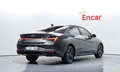 Hyundai Avante 2022, 61507 км, за 12295.09 USD