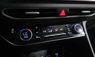 Hyundai Sonata 2022, 11689 км, за 13976.46 USD - фото 18