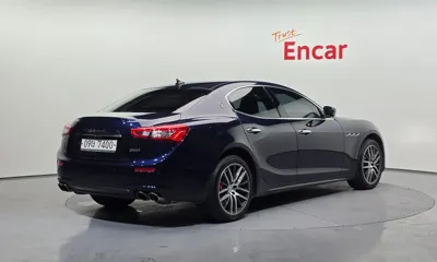 Maserati Ghibli 2017, 56524 км, за 13875.12 USD