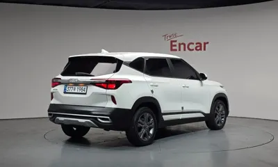 Kia Seltos 2023, 90239 км, за 10831.04 USD