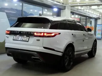 Land Rover Range Rover Velar 2018, 250311 км, за 13661.21 USD