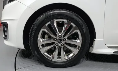 Kia Canival 2015, 89612 км, за 7811.47 USD