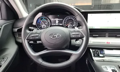 Hyundai Grandeur 2022, 78863 км, за 16187.64 USD - фото 13