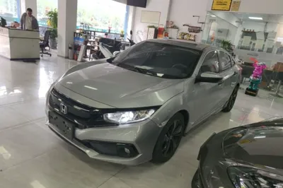 Honda Civic · 2019 год