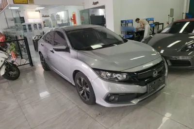 Honda Civic 2019, 40500 км, за 10882 USD
