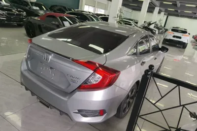 Honda Civic 2019, 40500 км, за 10882 USD - фото 6