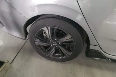 Honda Civic 2019, 40500 км, за 10882 USD - фото 11