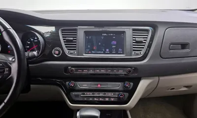 Kia Canival 2020, 50023 км, за 12751.9 USD - фото 15